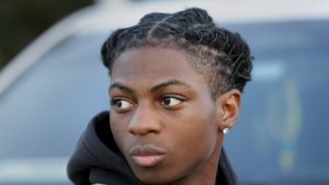 1695375276 A Texas high schoolers suspension over his hair renews focus | mnfolkarts